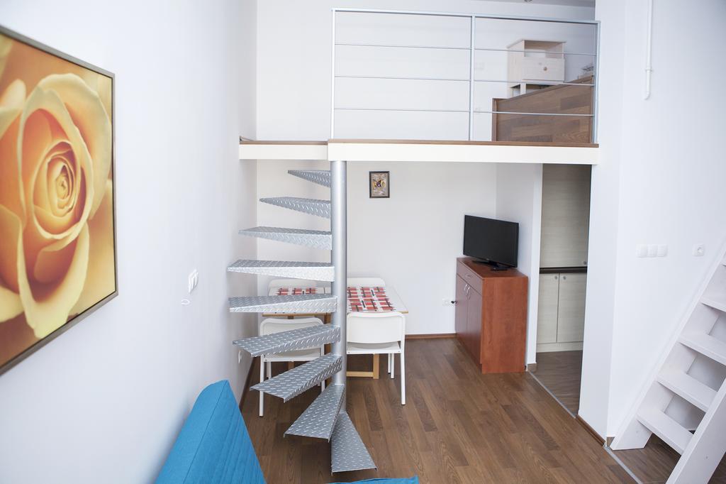 Cute Downtown Studios Будапеща Екстериор снимка
