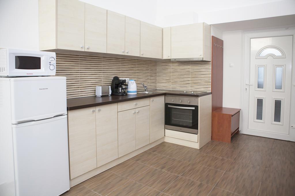 Cute Downtown Studios Будапеща Екстериор снимка
